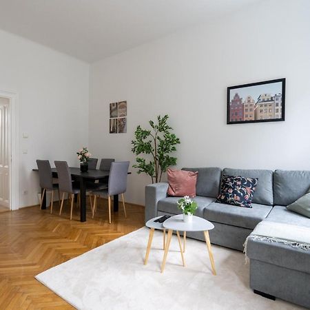 Central Two Bedroom Apartment Vienna Exterior photo